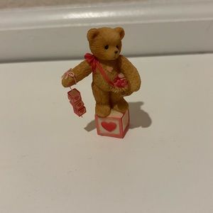 Cherished teddies love 1996 valentines